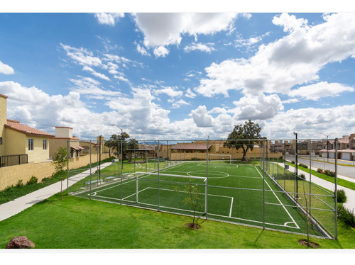 Casa En Venta En Fraccionamiento Real Madeira Pachuca Hidalgo Modelo Cantabria Casa Nueva A Estrenar Casa Club Con Alberca Gimnasio Dog Park Seguridad