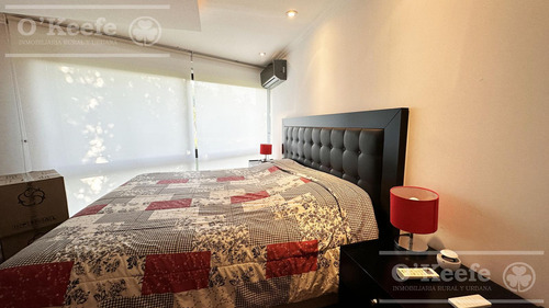 Casa En Venta 6 Ambientes Al Golf En Abril Club De Campo