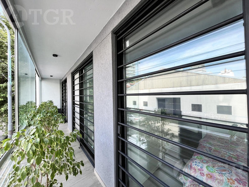 Venta Departamento 4 Ambientes En Flores Con Cochera Pileta