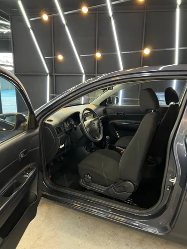 Hyundai Accent 1.4 Gls 4 p