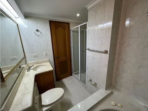 Venta De Apartamento En Laureles
