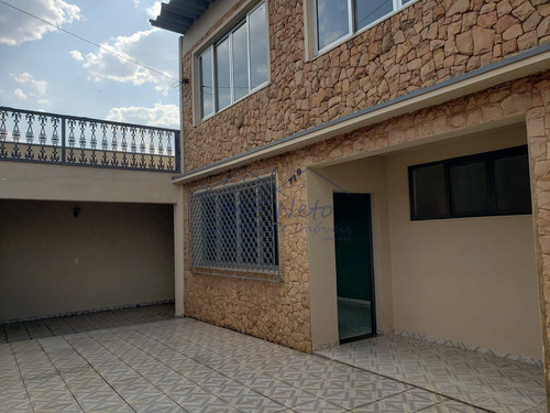 Imagem 1 de 30 de Sobrado Com 4 Dorms, Centro, Pirassununga - R$ 500 Mil, Cod: 10131488 - V10131488