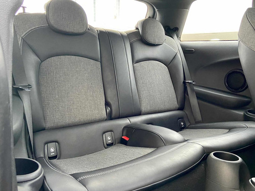Imagen 10 de 15 de Mini Cooper 2019 1.5 Chili At