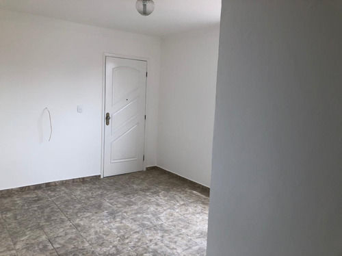 Imagem 2 de 13 de Apartamento No Jardim Capelinha - Ap0031
