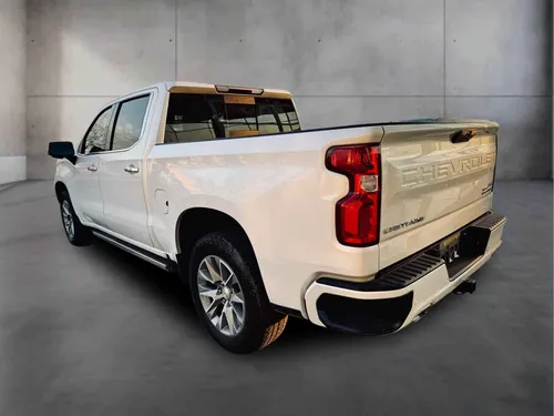 Chevrolet Cheyenne 6.2 2500 Doble Cab High Country 4x4 At