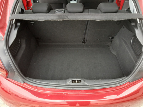 Peugeot 208 Allure Automático