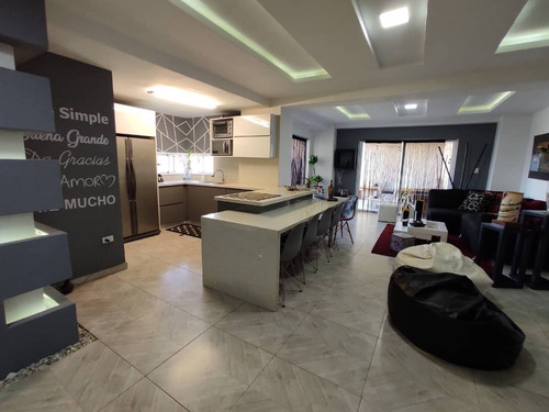 Imagen 2 de 10 de Apartamento En Ciudad Jardín Mañongo Res. Icebergs Pm-rlh