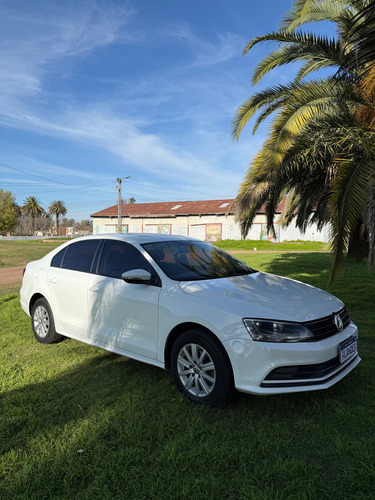 Volkswagen Vento 2.0 Advance 115cv Summer Package
