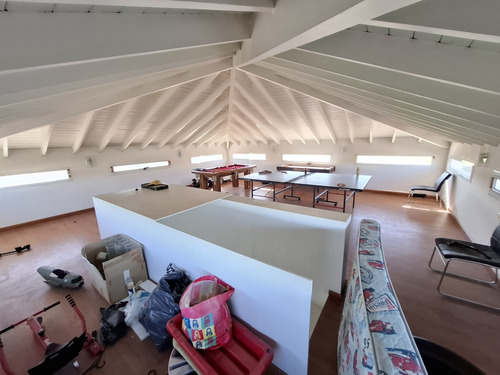 Casa. Venta . Buenos Aires Golf . Bella Vista .