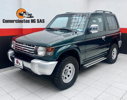 Mitsubishi Montero 3.0 V13