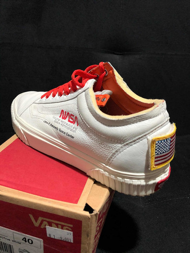 tênis vans x nasa