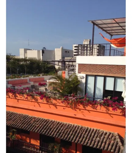 Hostal En Venta, Centro Historico A 2 Cuadras Del Mar| Santa Marta