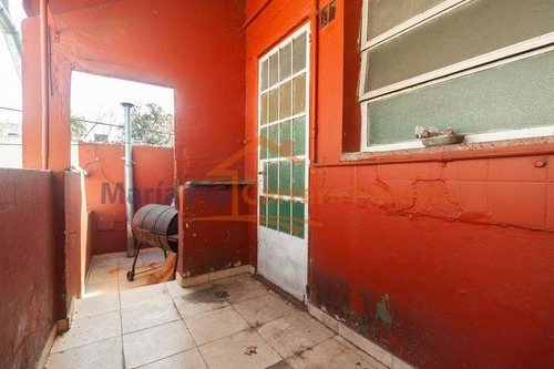 Imagen 25 de 30 de Excelente Ph En V. Urquiza Sin Expensas De 2 Plantas Independientes De 6 Ambientes Con Terraza
