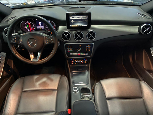 Mercedes Benz Clase Gla 200 4x2 2018 1600cc