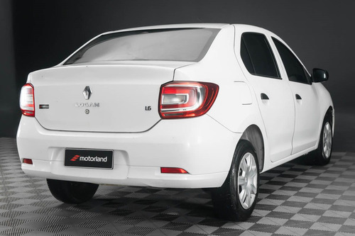 Imagen 14 de 25 de Renault Logan Impecable! - Motorland Permuto / Financio