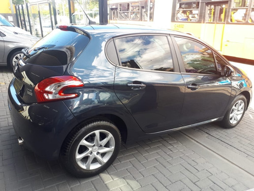 208 1.6 Flex Automático Com Teto Panorâmico!