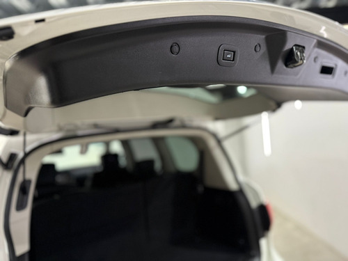 Infiniti QX80 5.6l Perfection 8 Pasajeros At