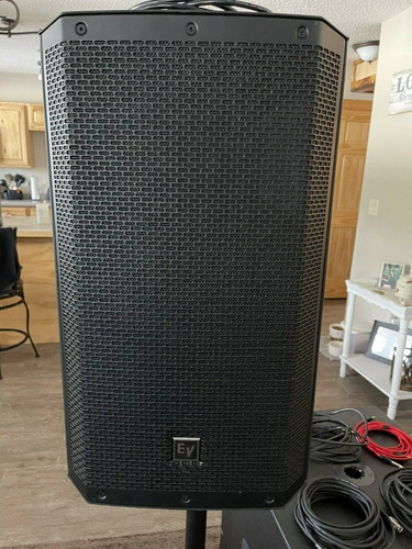 Imagen 4 de 4 de Nuevo Electro-voice Zlx-12bt 1000w Altavoz Autoamplificado