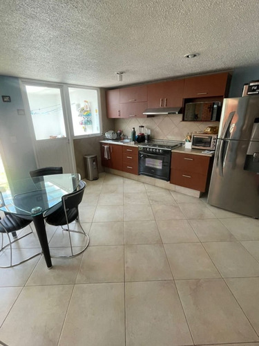 Imagen 5 de 25 de Casa En Venta En Bosque De Los Encinos, Ocoyoacac
