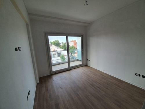Imagen 7 de 16 de Venta Departamento De 3 Amb En Liniers