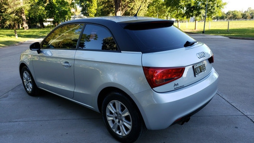 Audi A1 2011 1.4 Attraction Tfsi Stronic 122cv