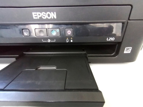 Impresora Color  Multifunción Epson Ecotank L210 Negra 110v