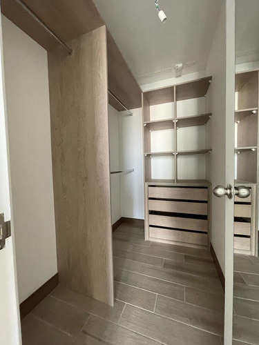 Metro Las Torres - Semi-nuevo - 3dorm, 2bañ, 2est, 1bod