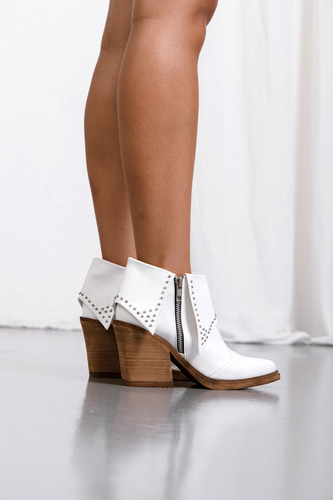 Botas Texanas Mujer Caña Doblada Taco Alto Tachas Kansas