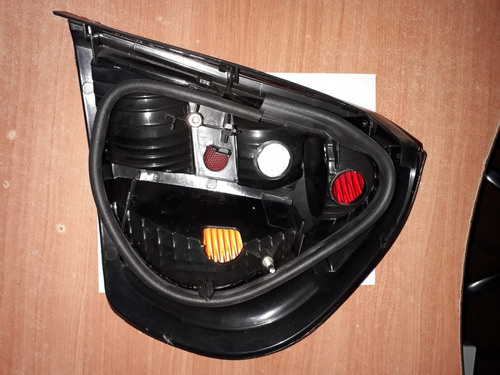 Stop Trasero De Renault Symbol Lh