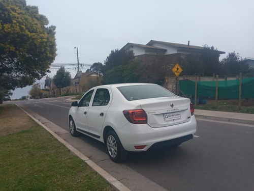 Imagen 3 de 15 de Renault Symbol Zen 1.6 2019