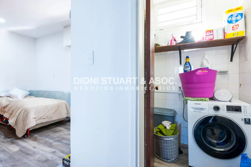 Casa En Alquiler De Temporada En Playa Mansa De 3 Dormitorios Y Dependencia Con Barbacoa Muy Cerca Del Mar