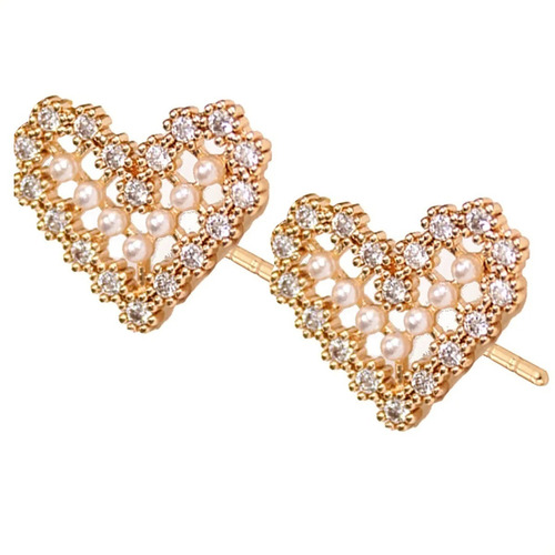 Aretes Broqueles  De Corazon Con Perlitas Oro Laminado 18k