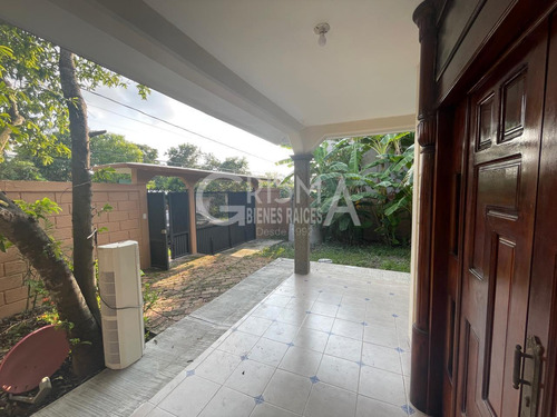 Casa En Venta En Banderas, Tuxpan, Ver
