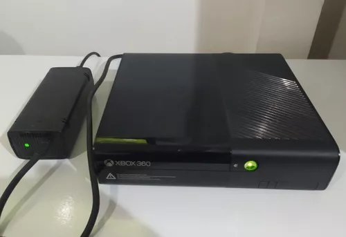 Xbox 360 Super Slim 4gb Só Pra Baixar Jogos Só Console Sem Acessórios -  Corre Que Ta Baratinho