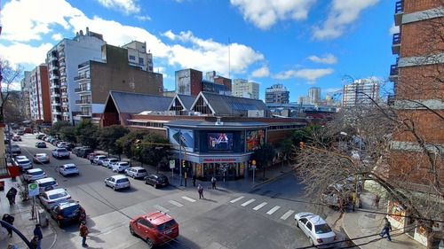 Imagen 6 de 13 de Venta Local + Ph + Terraza. Total 300m2 Frente Al Shopping Los Gallegos