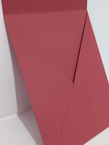 30 Envelope Bico Marsala Colorred Escuro 180g 16x22 Vertical
