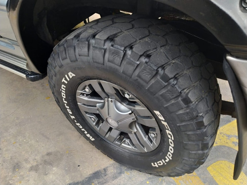 Imagen 14 de 15 de Mitsubishi Montero 1.3