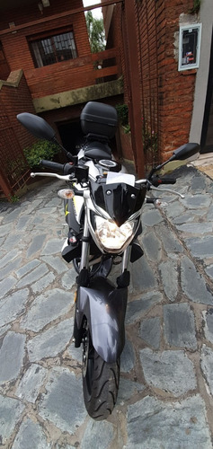 Imagen 6 de 13 de Yamaha Mt 03 Service 20 Mil Km Bateria Nueva Pastillas Nueva
