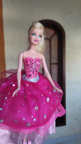 Barbie Moda Mágica En París