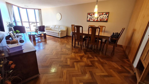 Imagen 5 de 30 de Vende Apartamento 3 Dormitorios, 2 Baños Y Garaje X 2 - Frente A La Rambla
