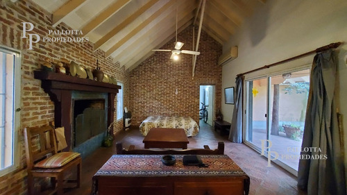 Hermosa Casa Con Amplio Lote En Maschwitz