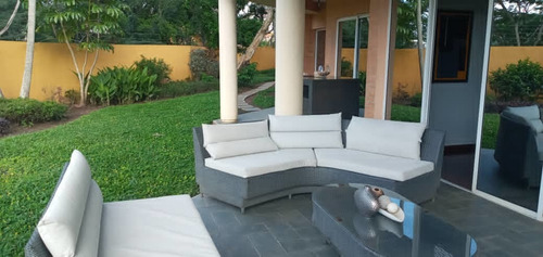 Imagen 1 de 9 de Casa En Venta Altos De Guataparo Mo