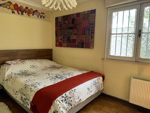 Casa En Venta De 7 Dorm. En Ñuñoa