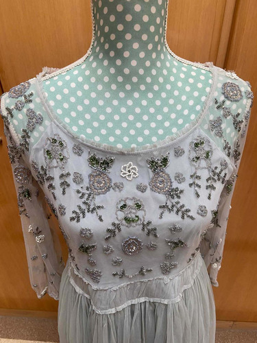 Imagen 2 de 4 de Vestido De Fiesta Zara Sin Uso