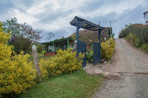 Casa Finca En Guarne 9.000 M2