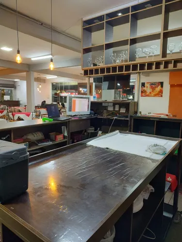 Passo Ou Vendo Ponto De Loja Comercial Em Funcionamento ( Aceito Proposta )