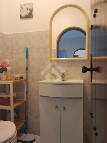 Casa En Venta De 4d Y 3b En Sector Valencia, Quilpué