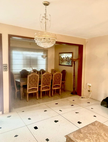Inmobiliaria Mundo Inn Vende Casa Urbanizacion Colinas De Santa Rosa Al Este De La Ciudad