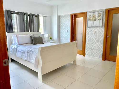 Imagen 3 de 12 de Apartamento En Venta En Serralles, Facill Acceso Y Cercania Sectores Como Piantini, Naco