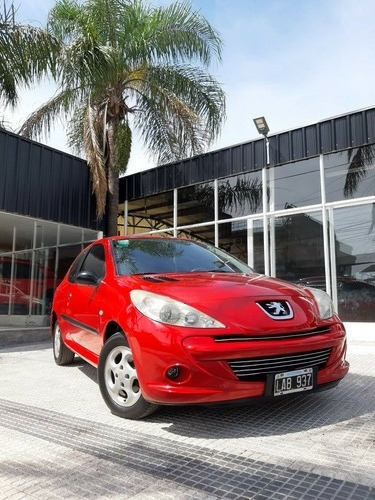 Peugeot 207 1.4 Xr 2012